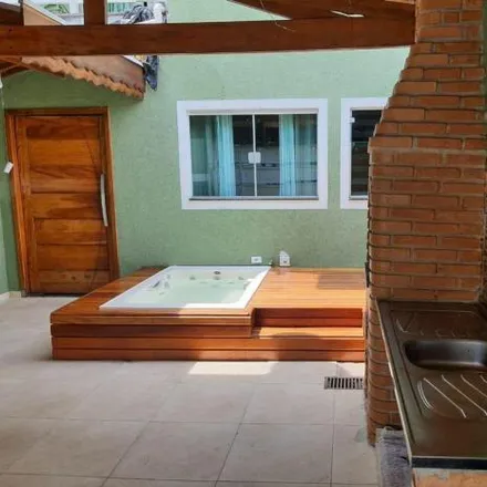 Buy this 3 bed house on unnamed road in Jardim Gurilândia, Taubaté - SP