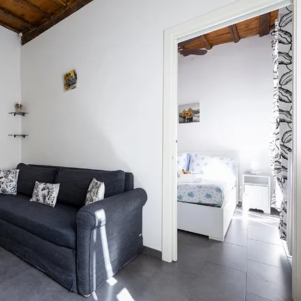Image 9 - Interno 92, Borgo Vittorio, 92, 00193 Rome RM, Italy - Apartment for rent