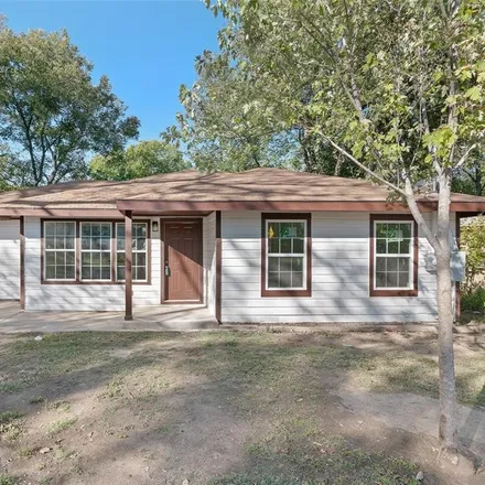 Buy this 4 bed house on 601 Mc Cubbin Street in Gainesville, TX 76240