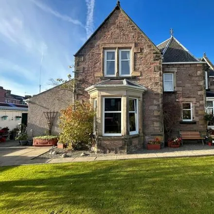 Buy this 6 bed house on 3 Cawdor Road in Crown, Inverness. iv2 3nr
