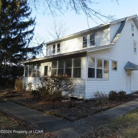 Image 4 - 12086 Creek Road, Milwaukee, Ransom Township, PA 18411, USA - House for sale
