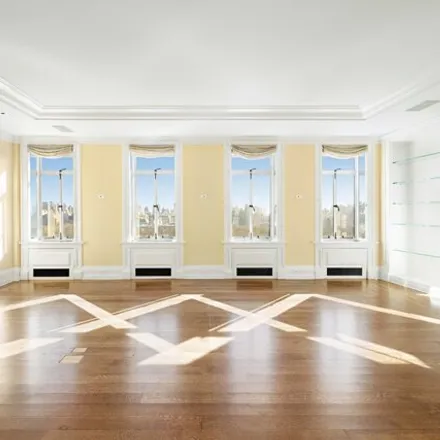 Image 1 - 211 Central Park West, New York, NY 10024, USA - Apartment for sale