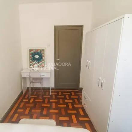 Buy this 3 bed apartment on Swan Molinos in Rua 24 de Outubro 1611, Auxiliadora