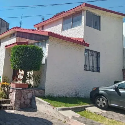 Buy this 3 bed house on Calle Cruz Del Río 4 in 53100 Naucalpan de Juárez, MEX