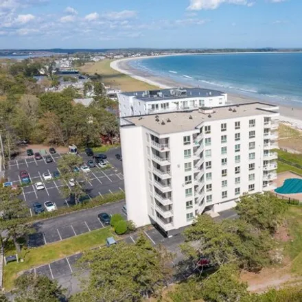 Buy this 2 bed condo on 219 East Grand Avenue in Old Orchard Beach, ME 04064