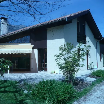 Image 4 - Saint-Ismier, ARA, FR - House for rent