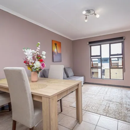 Image 1 - West Avenue, Ferndale, Randburg, 2125, South Africa - Apartment for rent