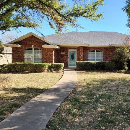 Rent this 3 bed house on 3517 Shadyhill Drive in San Angelo, TX 76904
