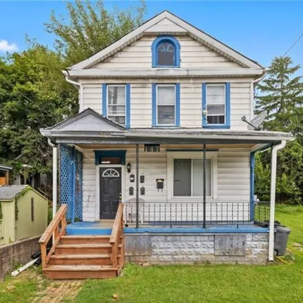 Buy this studio house on 283 West Pine Way in Homestead, Allegheny County