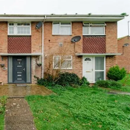 Buy this 3 bed townhouse on Crown Meadow in Colnbrook, SL3 0LT