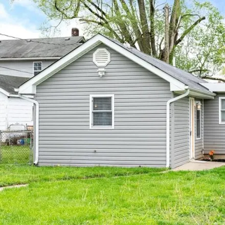 Buy this 2 bed house on 471 Belle Avenue in Hamilton, OH 45015