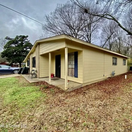 Image 3 - 5328 Queen Christina Lane, Queens Lane, Jackson, MS 39209, USA - House for sale