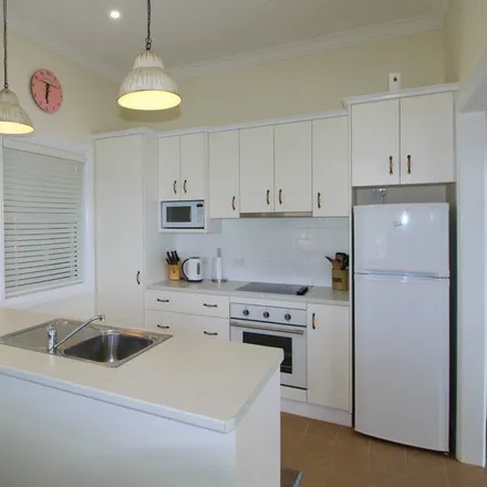 Image 8 - Crescent Head NSW 2440, Australia - House for rent
