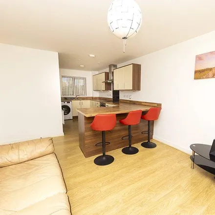 Image 5 - 52 Spring Road, Attwood Green, B15 2HA, United Kingdom - Apartment for rent