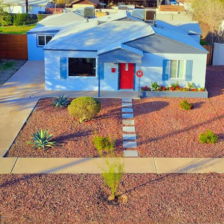 Rent this 4 bed house on 216 West Glenrosa Avenue in Phoenix, AZ 85013
