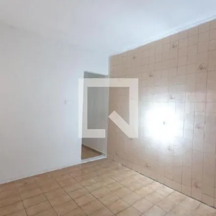 Rent this 1 bed house on Salão do Reino das Testemunhas de Jeová in Rua Gustavo Teixeira 215, Taboão