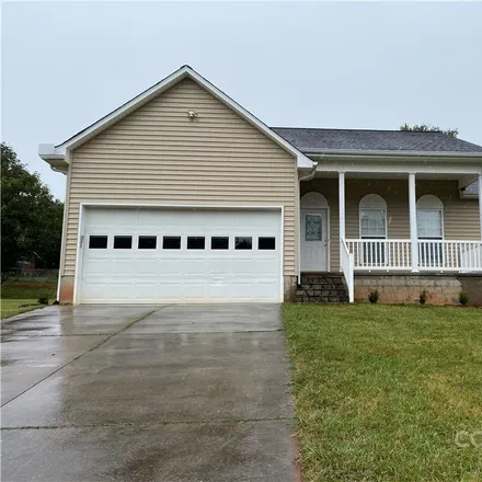 Buy this 3 bed house on 516 Central Drive in Statesville West, Iredell County