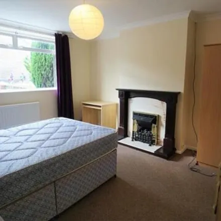 Rent this 4 bed townhouse on 116 Manor Road in Bristol, BS16 2ES