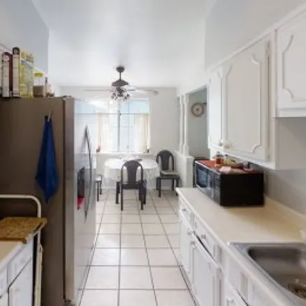 Buy this 6 bed apartment on 816 Monclova Lane in Colonia del Valle, El Paso