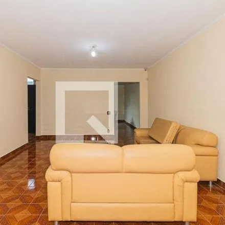 Rent this 3 bed house on Rua Conchilia in Vila Albertina, São Paulo - SP