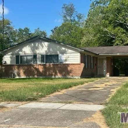 Buy this 3 bed house on 6631 Buttonwood Drive in Holiday Woods, East Baton Rouge Parish