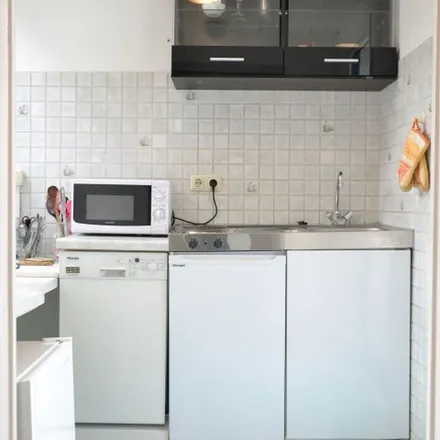 Rent this 1 bed apartment on Pfarrbüro in Brahmsstraße 16, 53121 Bonn