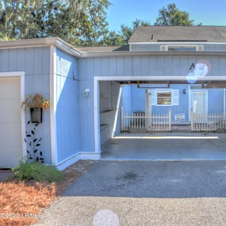 Rent this 2 bed house on 950 Brotherhood Road in Beaufort, SC 29902