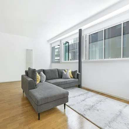Image 2 - New Penderel House, 283-288 High Holborn, London, WC1V 7HP, United Kingdom - Apartment for rent