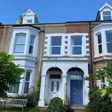 Image 2 - Caretaker's House, 37 Grafton Road, Whitley Bay, NE26 2NR, United Kingdom - Apartment for rent