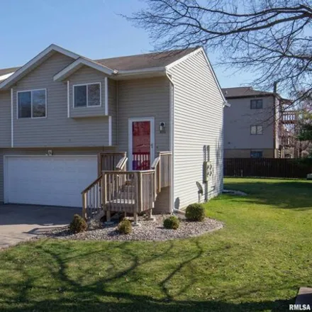Image 1 - 3024 3rd Street, Moline, IL 61265, USA - Townhouse for sale