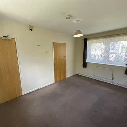 Image 1 - 4 Priory Court, Higham Hill, London, E17 5JT, United Kingdom - Apartment for rent