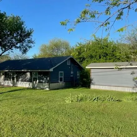 Buy this 3 bed house on 299 Juniper Drive in Grayson County, TX 75076