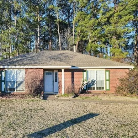 Rent this 3 bed house on 6911 Oak Side Drive in Montgomery, AL 36117