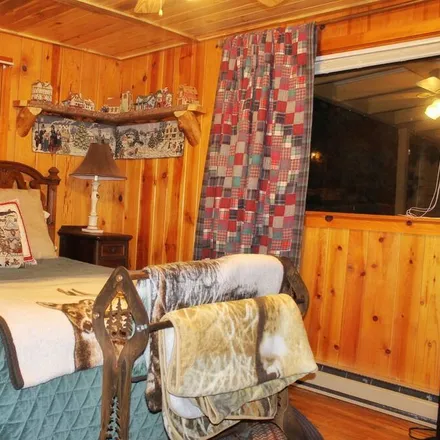Rent this 4 bed house on Estes Park in CO, 80517