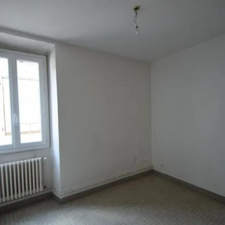 Rent this 3 bed apartment on 81 Rue Jean Jaurès in 07600 Vals-les-Bains, France