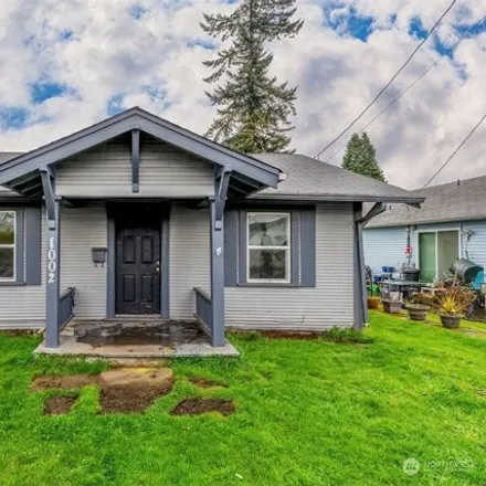 Buy this 2 bed house on 706 Mill Street in Kelso, WA 98626