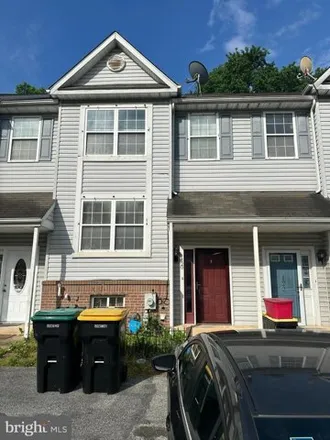 Buy this 2 bed house on 124 Valerie Lane in New Castle County, DE 19701