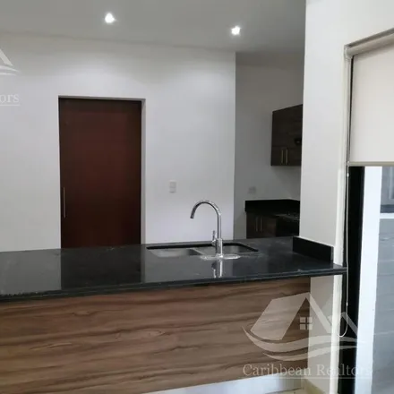 Buy this studio apartment on Avenida de los Colegios in 77560 Alfredo V. Bonfil, ROO