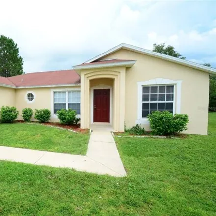 Rent this 4 bed house on 7 White Hall Drive in Palm Coast, FL 32164