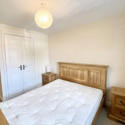 Image 4 - Warren Lane, Witham St Hughs, LN6 9US, United Kingdom - Apartment for rent