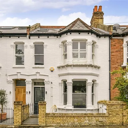 Rent this 5 bed townhouse on Rotherwood Road in London, SW15 1JZ