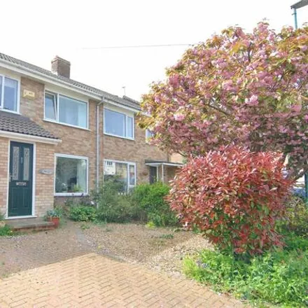 Buy this 3 bed duplex on Robbins Close in Selsley, GL5 4PZ