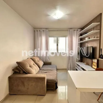 Buy this 2 bed apartment on Rua Paris in Sede, Contagem - MG