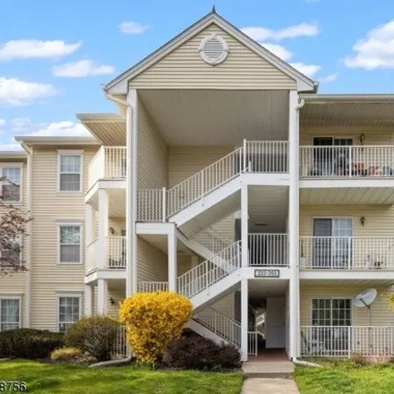 Buy this 2 bed condo on Rachel Court in Franklin Township, NJ 08823