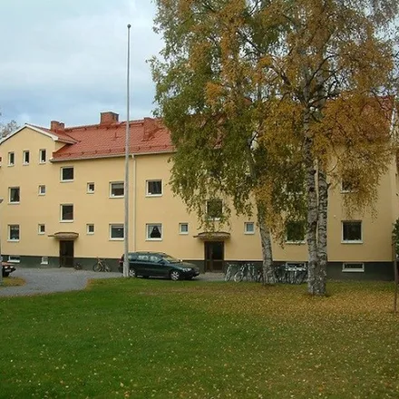 Rent this 15 bed apartment on Bergsgatan 15 in 832 41 Östersund, Sweden