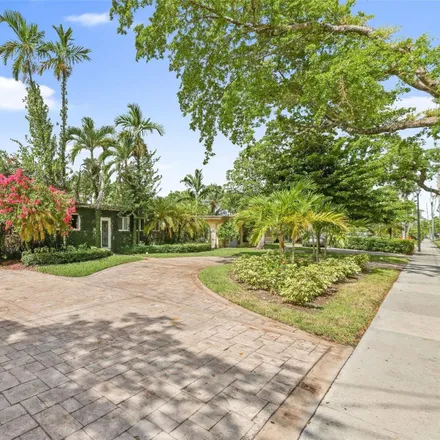 Image 9 - 1945 Keystone Boulevard, Keystone Islands, North Miami, FL 33181, USA - House for rent