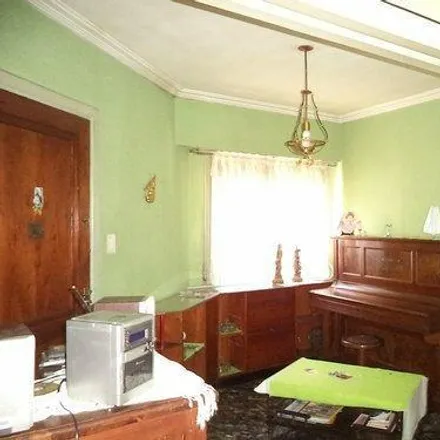 Buy this 2 bed house on Gascón 309 in Partido de Lomas de Zamora, 1828 Banfield