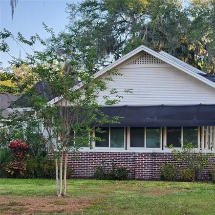 Buy this 3 bed house on Publix in 2515 West Oak Drive, Lakeland