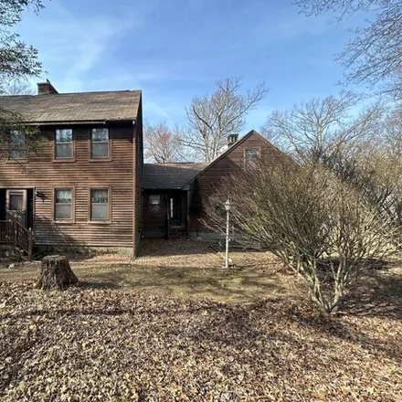 Buy this 3 bed house on 76 Governors Hill Road in Oxford, CT 06478