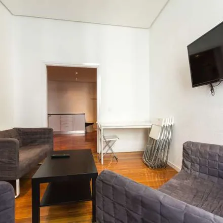 Rent this 8 bed apartment on Madrid in Aparcamiento Público Las Cortes, Plaza de las Cortes